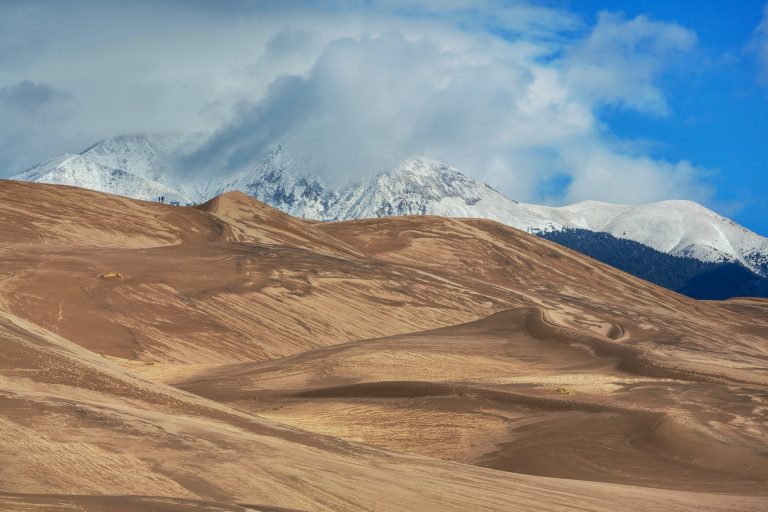 great sand dunes 768x512